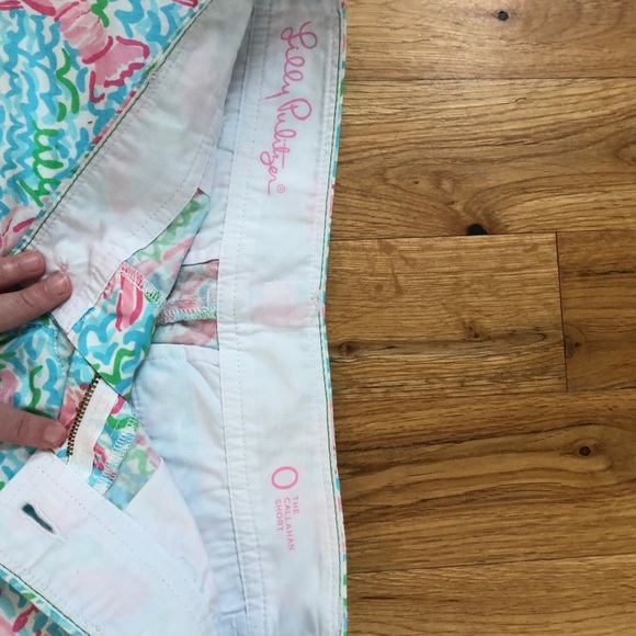Lilly Pulitzer Callahan Short Cute Lobster Size 0! - Picture 3 of 3
